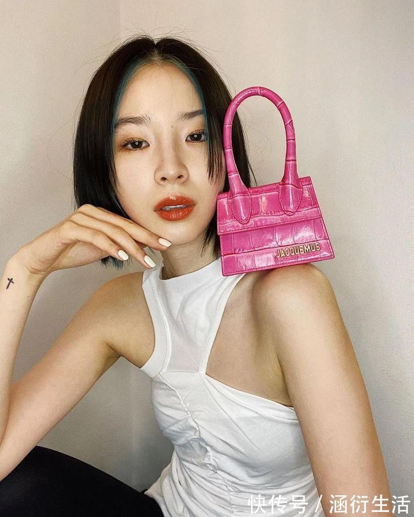 秃头|“爆顶染”赵小棠一夜吸赞十几万!丑哭亿万网友的秃头发型,怎么就火了?