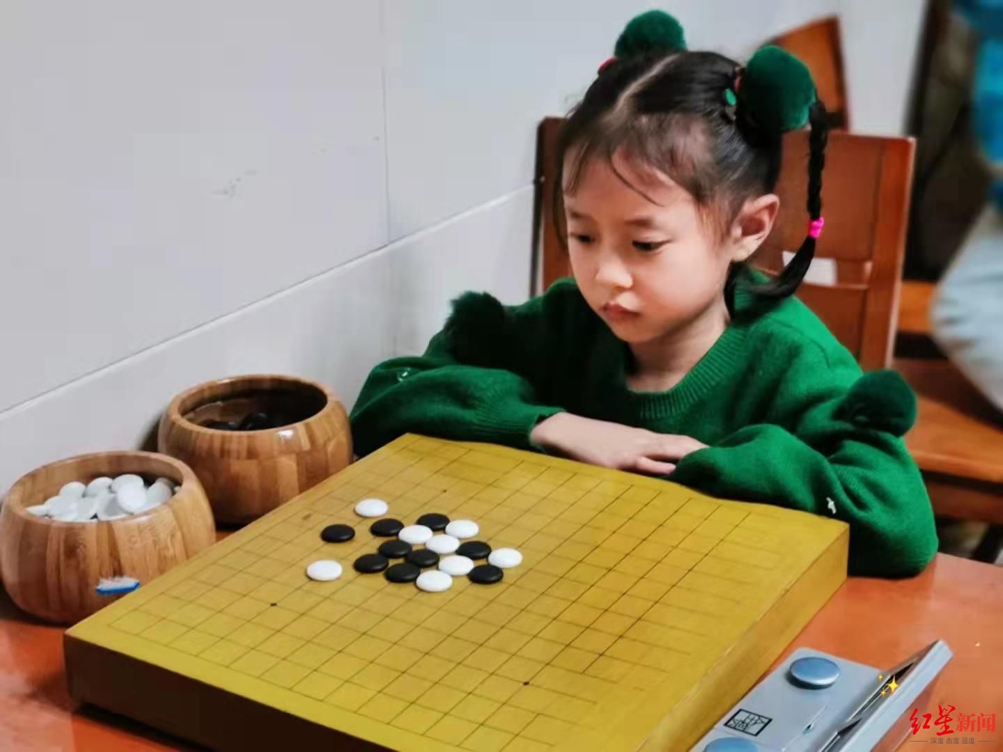 五子棋|学棋半年，成都8岁娃拿了两个五子棋全国冠军