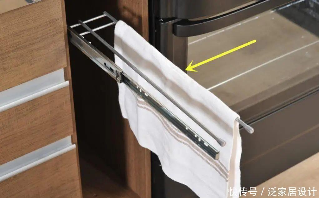 地柜|我为什么没想到,在厨房水槽和燃气灶间留10cm宽,小洞口大作用!