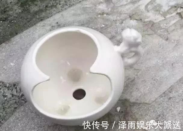 过年家里有“酒瓶”,教你10分钟做“花盆”,比买的还“好看”