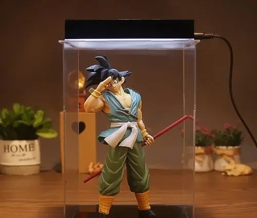 猫咪|让手办爱好者恐怖的并不是小孩，而是家中行走的猫咪