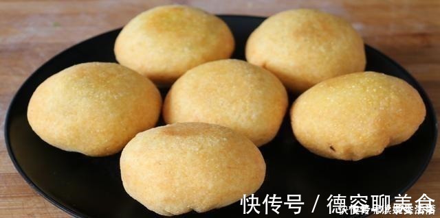 菜团|吃了半辈子玉米面，这种做法还是头一次见，营养健康，真馋人