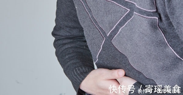 两不过|肝不好的人,牢记吃饭“两不过”、睡前“两不要”,肝会越来越好