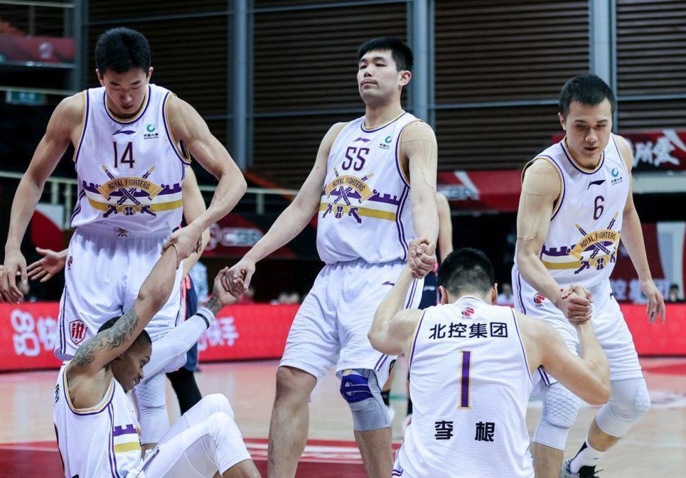 cb9胜9负,马布里跌下神坛!对阵CBA前9全败,北控男篮难言成功