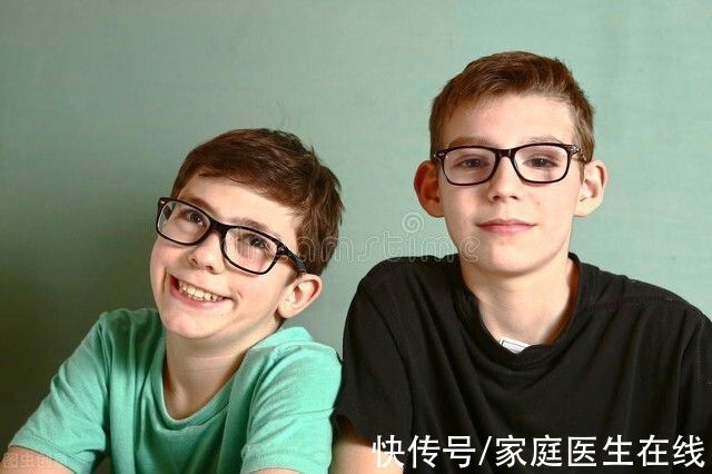 近视度数|儿童近视电子产品不“背锅”?4种原因导致儿童近视!别再预防错