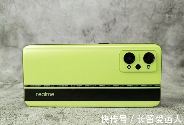 哈苏|外行买手机只认便宜,看看内行人怎么选,这三款机型不买你后悔