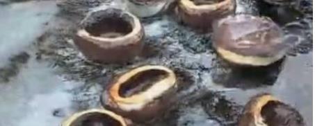 口福|农村大妈在街上卖的这种小吃,我看着不敢吃,只能怪我没口福