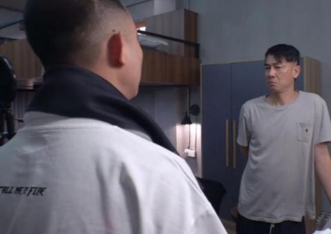 陳小春|娛樂(lè)圈中講義氣，到底是GAI太天真，還是陳小春“提不動(dòng)刀”了