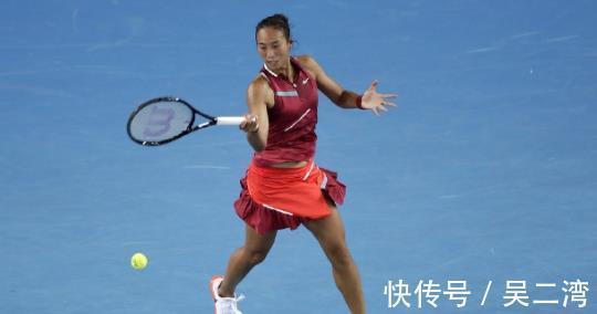 王蔷|中国金花1胜2负!王蔷逆转晋级,直言很有信心,俩00后收获颇丰