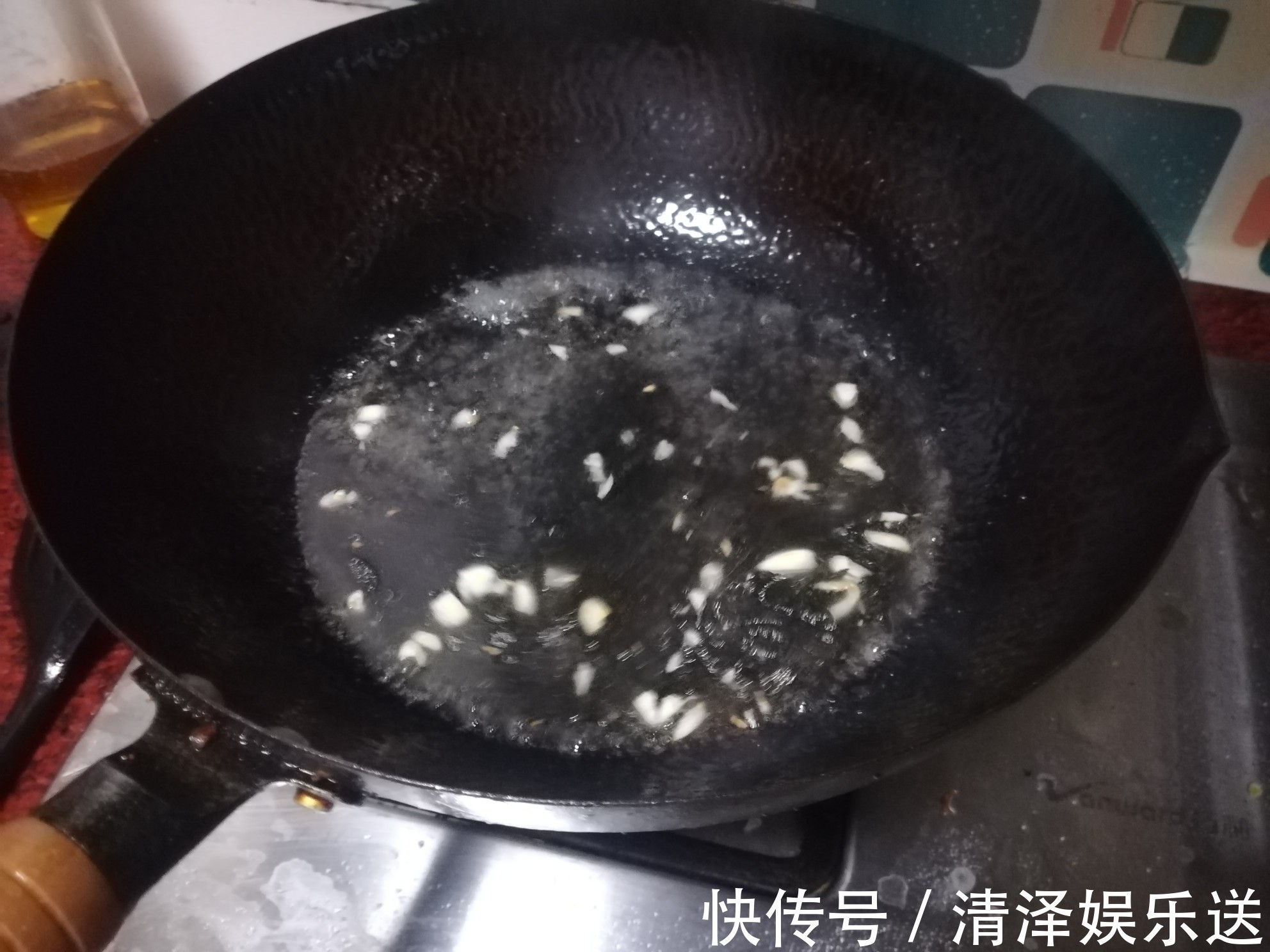 西兰花|大厨教你做“浇汁西兰花”,原汁原味,清脆爽口,做法超简单