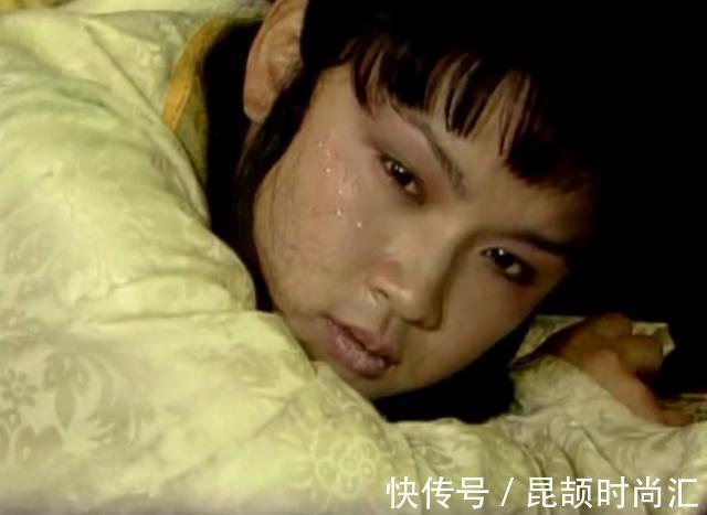 贾宝玉$凭一副焉儿坏长相与红楼结缘,30年后贾环归来:男大十八变