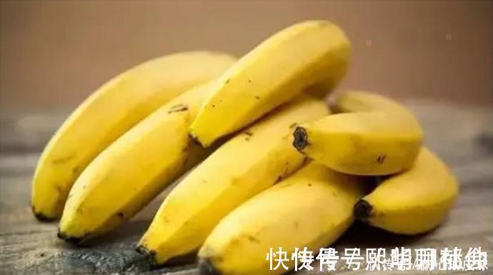 全球仅1国!用600吨垃圾,硬生生建了条高速公路,中国太厉害