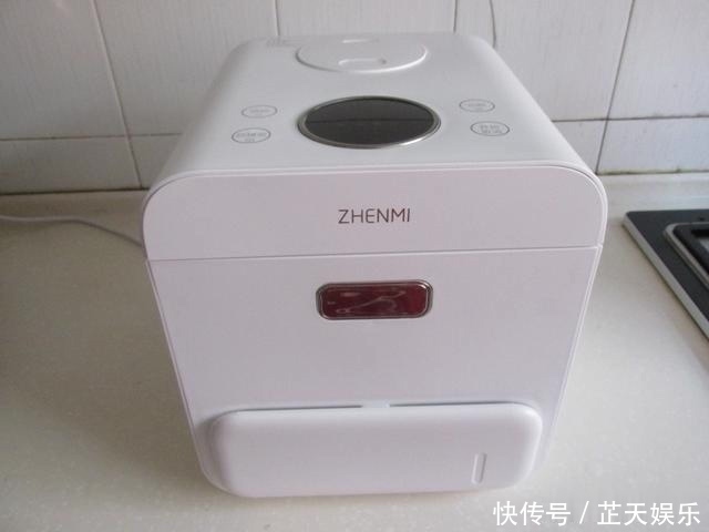 母女俩午餐这样吃,营养好吃清爽不长胖,网友不奢侈不浪费真好