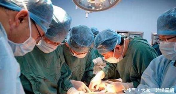 丽丽怀|24岁孕妇怀上双胞胎,摔倒流产无奈只能清宫,却发现意外惊喜