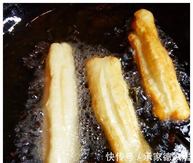 油温|一盒奶一个鸡蛋,加一碗面粉,教你做新手0失败的小油条