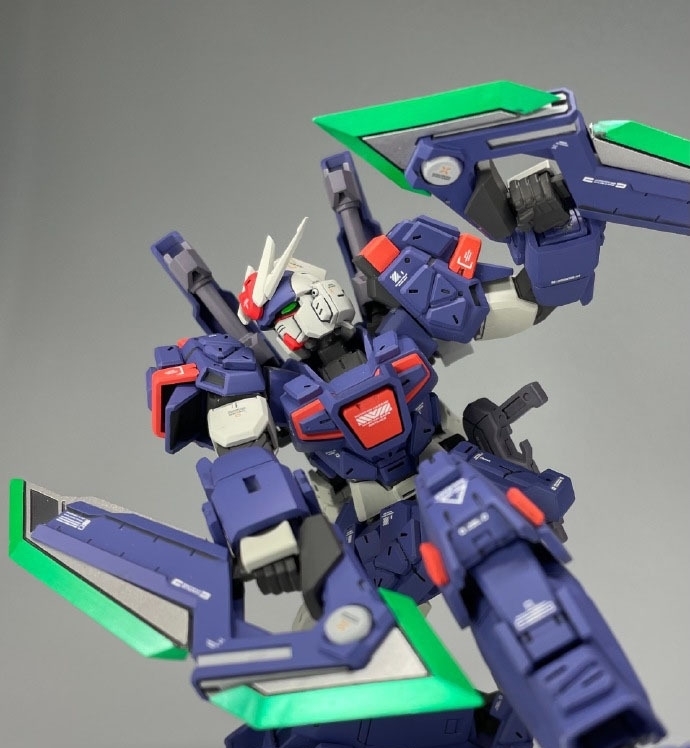 突击型|多装备切换,突击型AGE-1高达模型