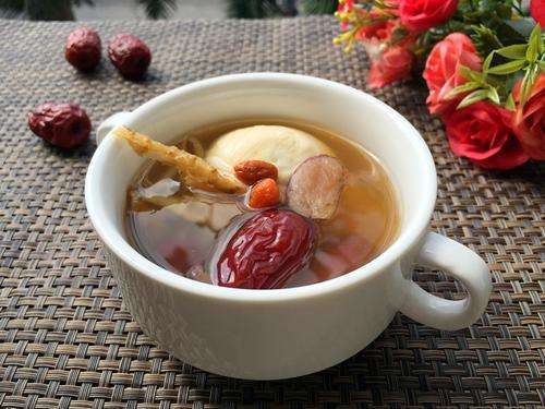 鱼腥草|女人子宫不好，常喝4种护宫汤，帮你保养子宫，预防妇科疾病