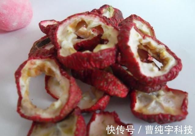 子宫|泡山楂时加一宝，常喝血管不堵了，大肚子平了，子宫也健康！