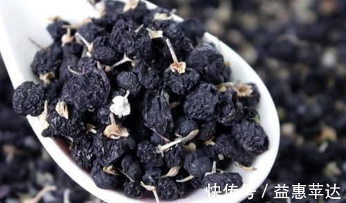 肺部|肺部的“清洁工”找到了,每天换着喝,润肺解毒,或助你远离肺病
