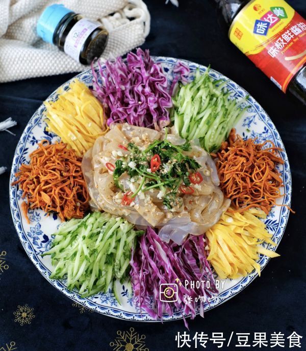 米醋|#巨下饭的家常菜#五彩大拉皮