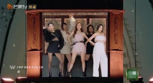 张柏芝多次跳舞划水疑因怀有身孕,整组拿下915高票另有原因