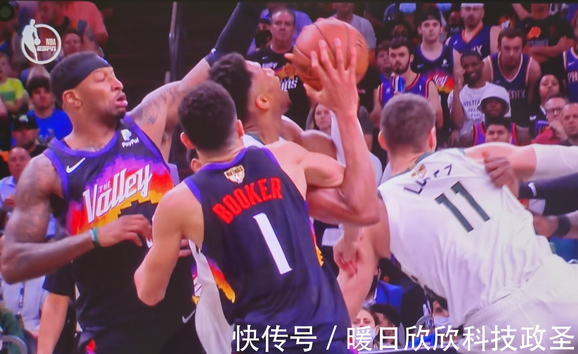 太阳|球迷计数声浪滔天,字母哥心态崩溃,两罚不中!太阳继续获胜