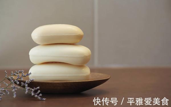 生活小妙招：卫生间的各个角落要打扫干净，赶紧收藏起来吧