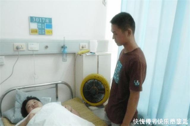 钱女士|男生陪46岁产妇待产,医生你儿子真孝顺,产妇他是我老公