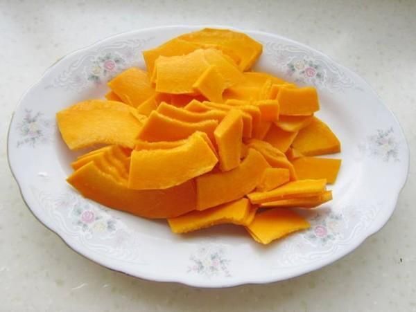 這菜常吃,養(yǎng)胃最厲害,滋養(yǎng)胃粘膜,胃不好的人尤其要多吃