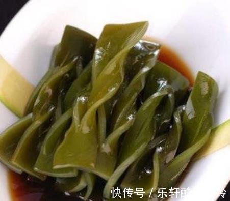 清水|泡海带，别直接用清水，很多人都做错，难怪海带又硬又黑不好吃！