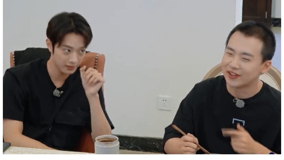 汪苏泷|郭麒麟挑战孟子义权威，多次插话不给面子，张翰化身护花使者