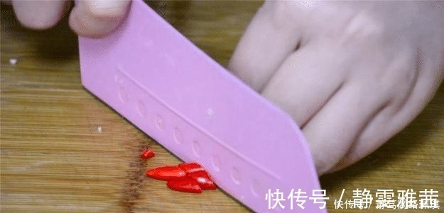 女性|女性要常吃这道菜，比吃燕窝还管用，清肠刮油，做法简单又好看