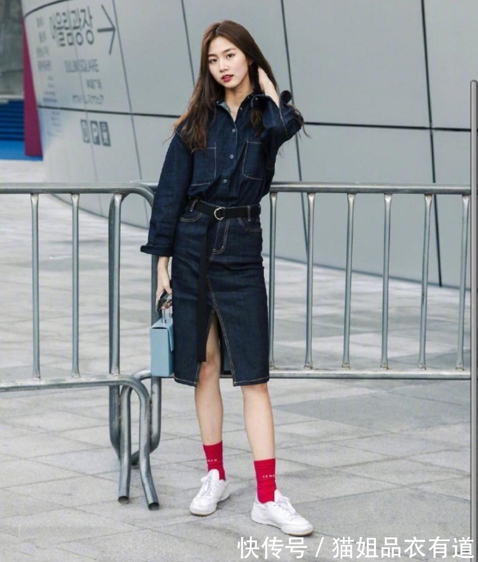 西装裤|被韩国路人街拍惊艳到了,没有礼服和高跟鞋,基础款也能玩转时髦