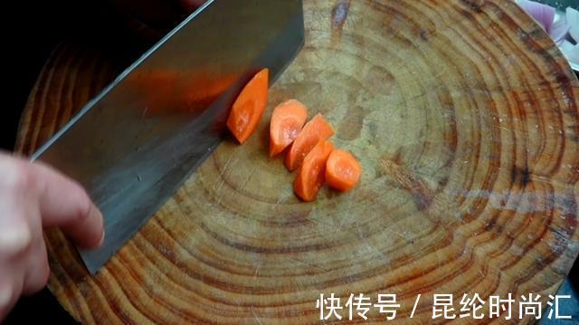 牛腩|大厨将传到中国的罗宋汤改良成家庭版，简单易学，天天吃都不够