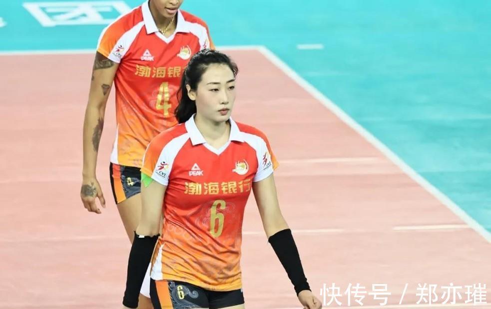 北京|李盈莹瓦尔加斯左右开弓,天津女排3比0豪取十连胜,北京九战皆墨