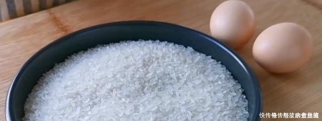 1碗大米加2个鸡蛋,不煮饭,不烙饼,出锅瞬间被扫光,比吃肉还香