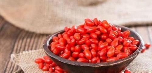  养护|冬季养生要会吃，常吃几种食物，排毒护肝，养护肠胃，增强体质