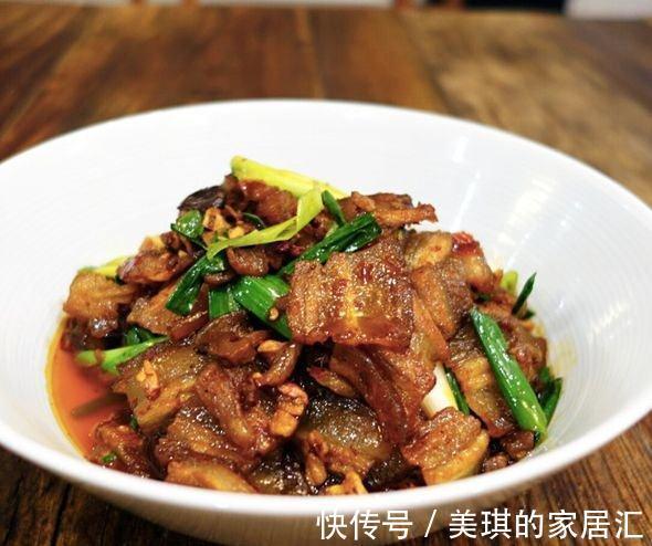 回锅肉|蒜苗回锅肉家常做法，香气扑鼻，美味下饭