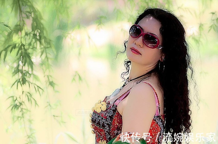 年龄|女性绝经的最佳年龄，既不是45也不是55，若是以下年纪，恭喜