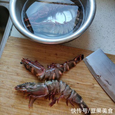 餐厅必点的烤虾，在家也能做