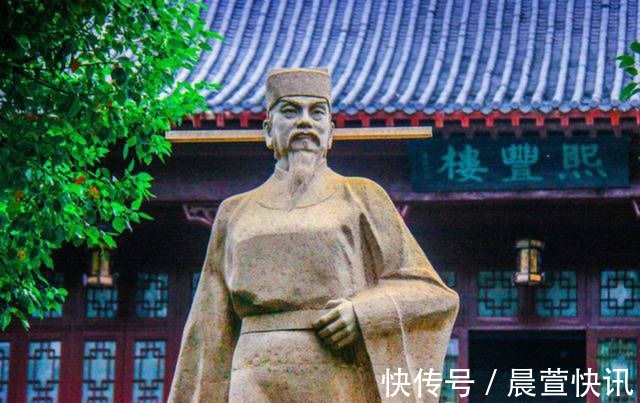 忧愁&王安石晚年很经典的一首诗,无一句不经典,每一句都充满了诗意