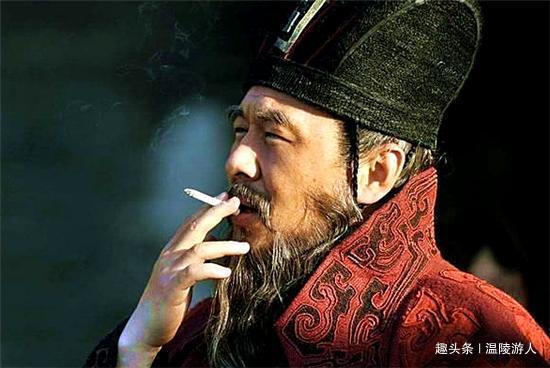 旧友|又有功劳,又是旧友,曹操为什么还是没放过许攸