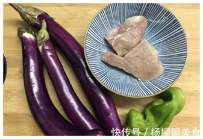 黄梅天|夏天就爱这道菜,我家隔三差五就做,入味不腻口,连汤也没剩