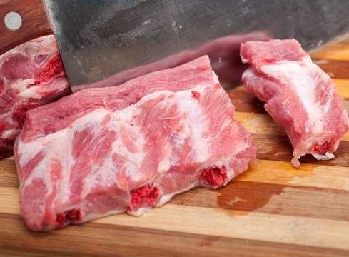 不管炖肉还是排骨,3种调料不能放,不然汤不鲜肉不香,还有怪味