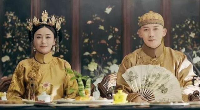 画师|乾隆的“真容”,被一意大利画师偷画下来,网友:太像一明星