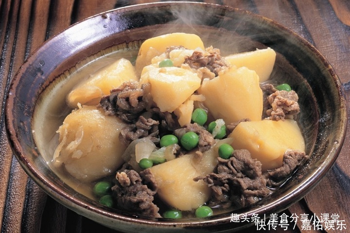 砂锅牛肉最简单的做法,牛肉鲜嫩入味,做法简单,好吃又营养