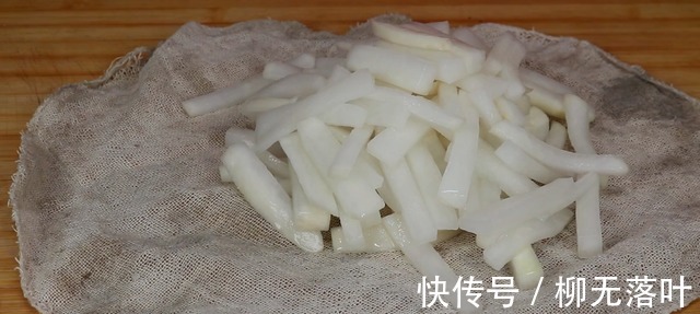 腌萝卜这么做才最好吃,香辣脆爽又开胃,绝对是下饭的好搭档!