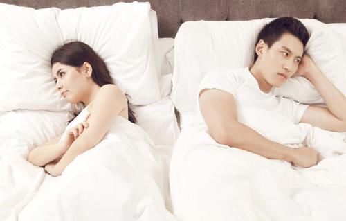 产后夫妻分房睡真的好吗? 这几点影响, 很多宝妈并没有放在心上