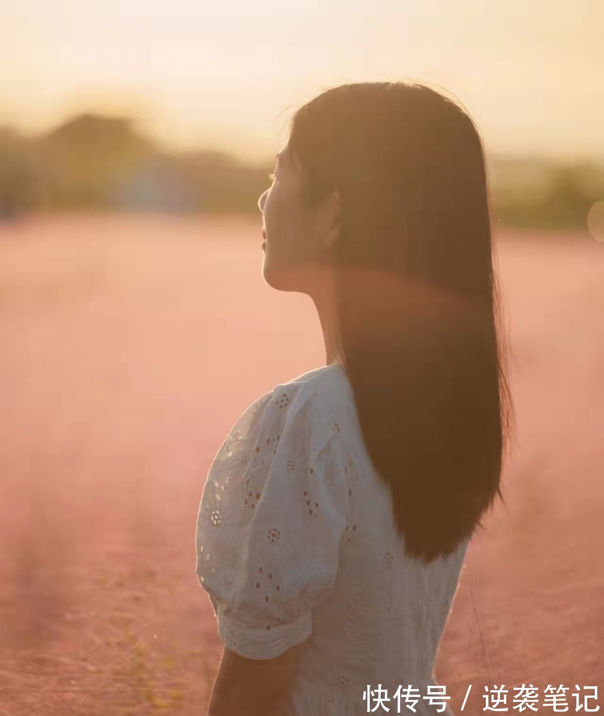 时节气&七律:旧时明月浮空影,冷照人前是与非