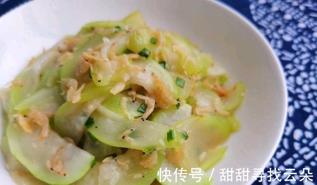 西葫芦|秋天,我家儿子爱吃这菜,做法特简单,营养极高,孩子长个头!